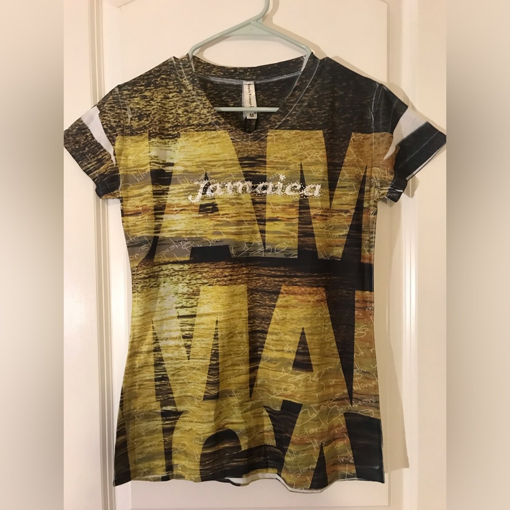 “Jamaica” Green Stylish Graphic Tourist T-Shirt Size Medium
